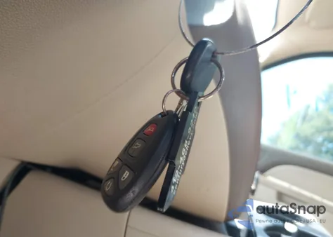 2011 Chevrolet Tahoe Lt z USA, uszkodzony, nr VIN 1GNSKBE05BR135651